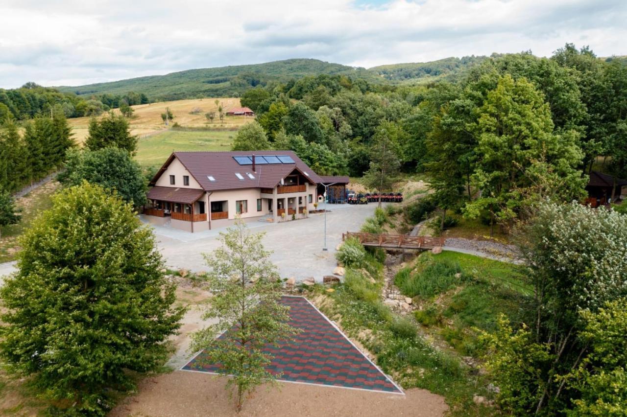 Transylvanian Relax House Lupeni  Exterior photo